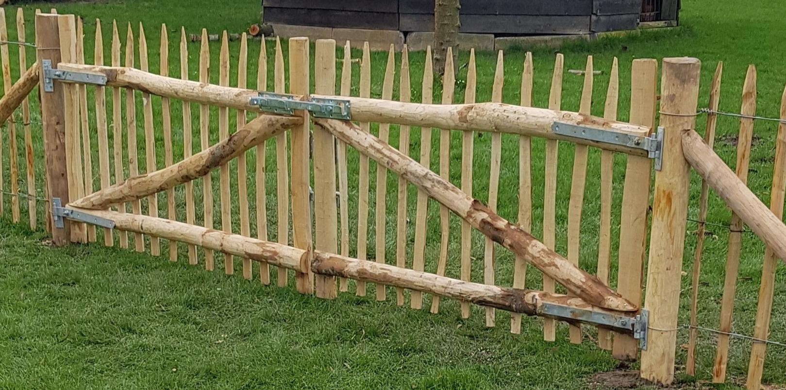 maat Verdampen Verzoenen Kastanjehout gekloofd hekwerk | De Haas Afrasteringen